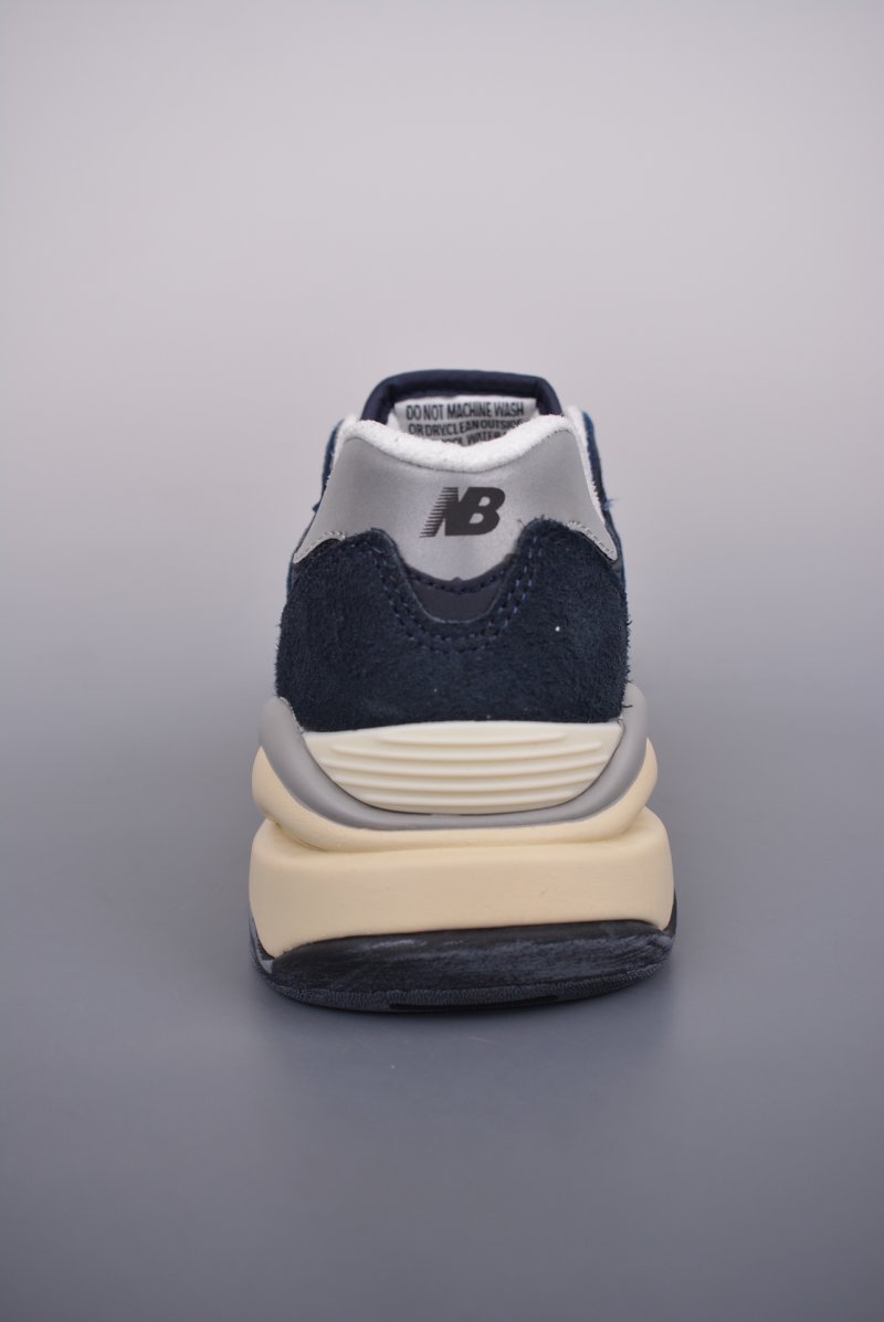 New Balance NB5740 80s N Logo view
