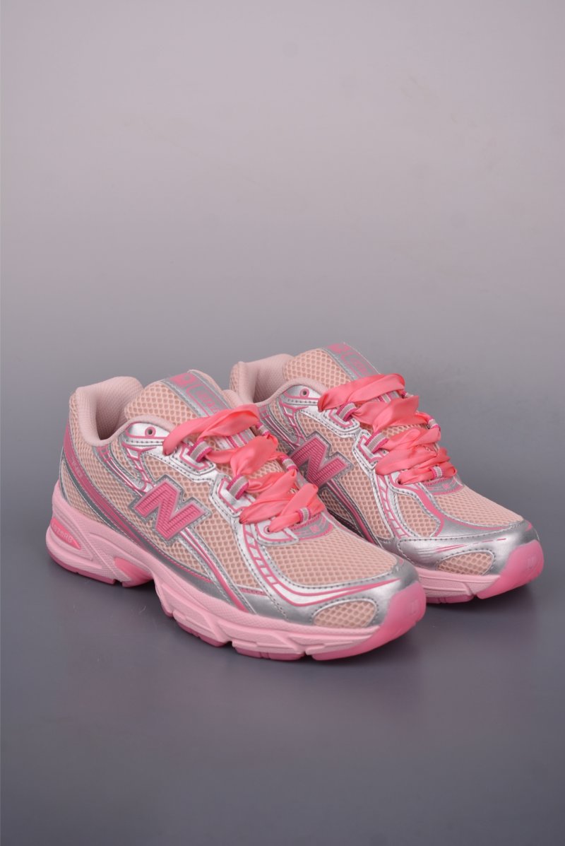 New Balance U740