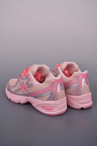 New Balance U740 view 2