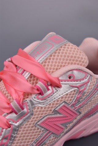 New Balance U740 view 7