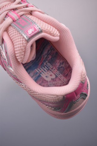 New Balance U740 view 9