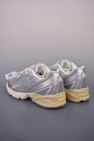 New Balance 740 view 2