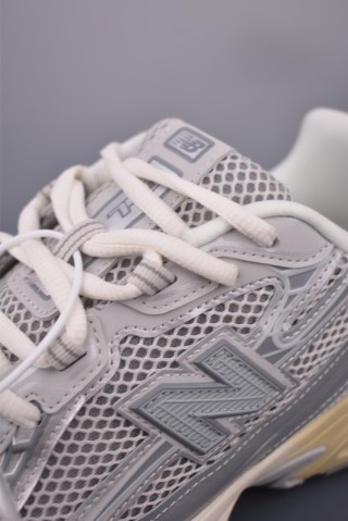 New Balance 740 view 7