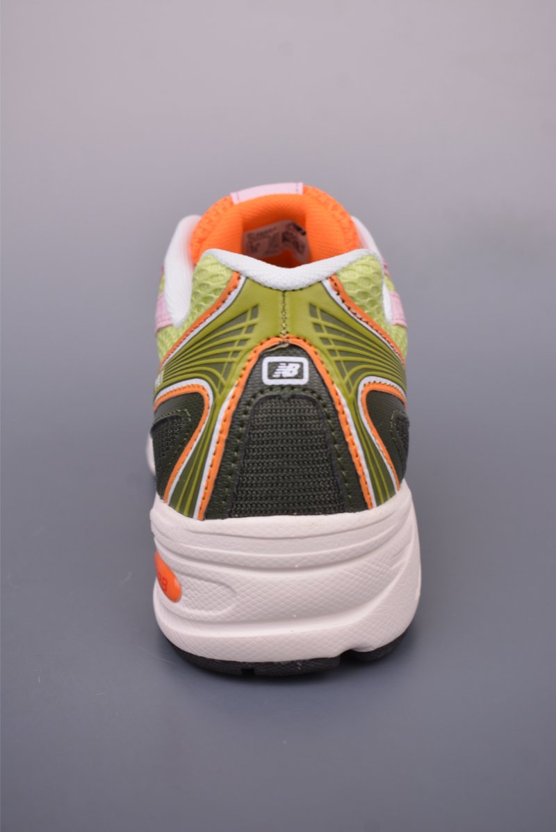New Balance 740 view