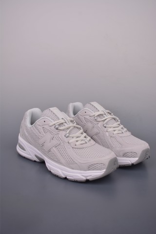 New Balance 740 view 1