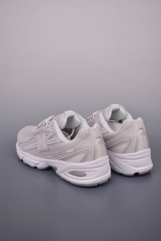 New Balance 740 view 2