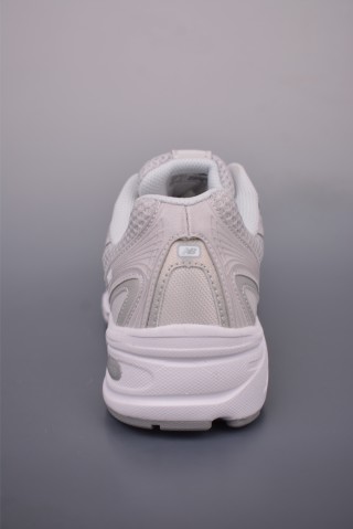 New Balance 740 view 4