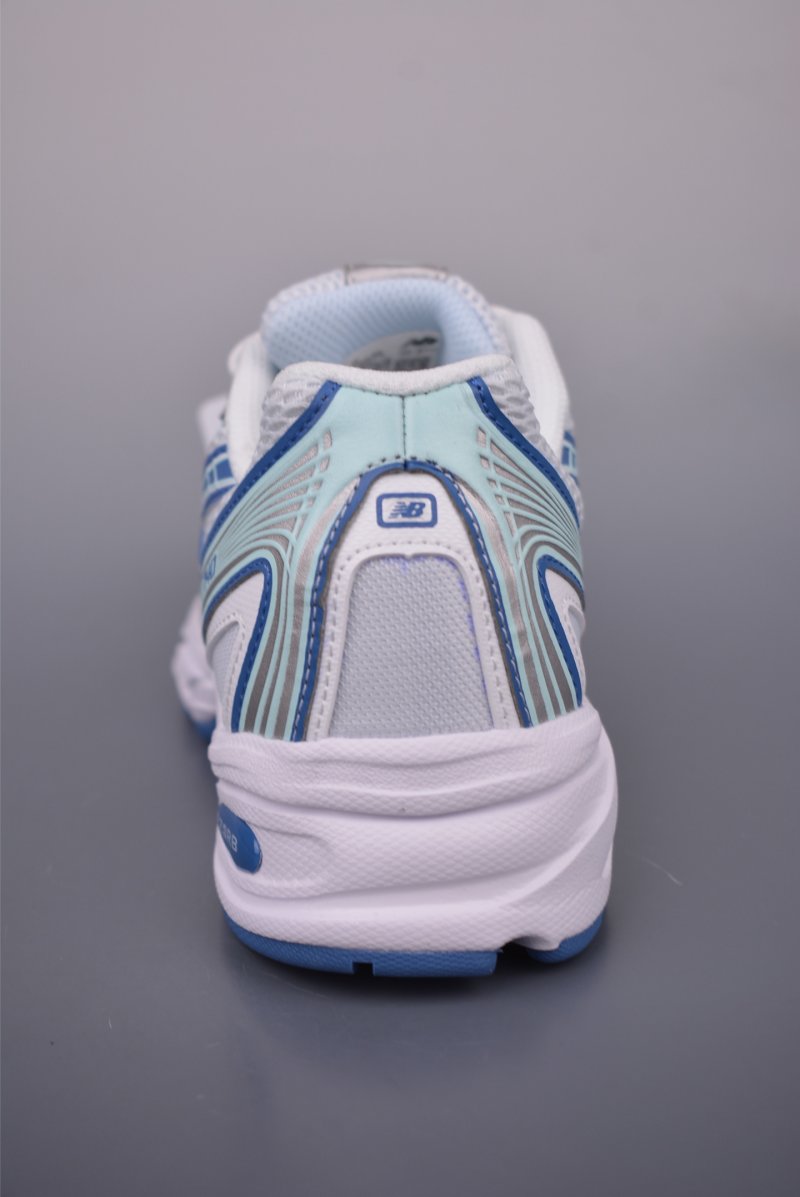 New Balance 740 view