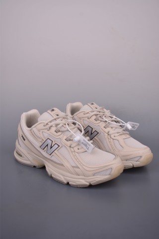 New Balance 740