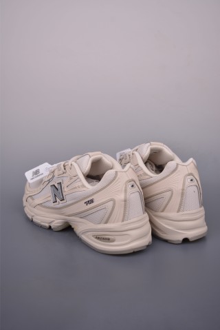 New Balance 740 view 2