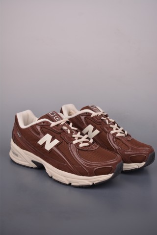 New Balance 740