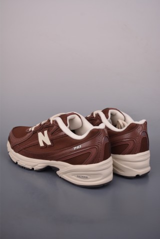 New Balance 740 view 2