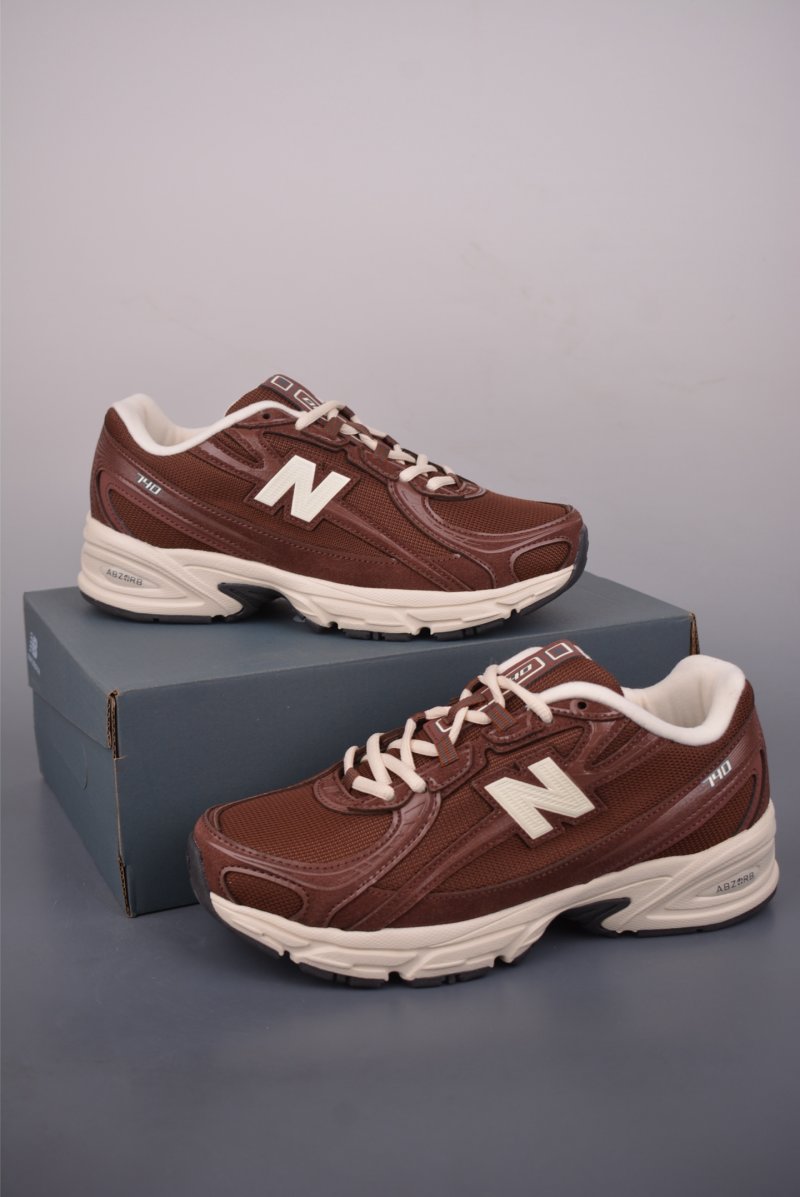 New Balance 740 view