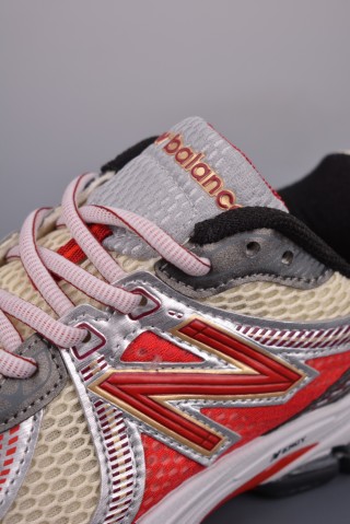 Aime Leon Dore x New Balance 860V2 'Gold / Silver' view 7