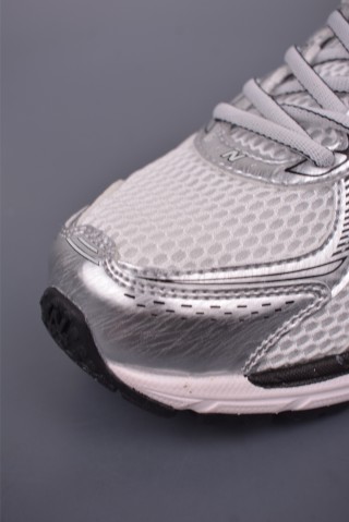 New Balance 860V2 Aime Leon Dore 'Gold / Silver' view 24