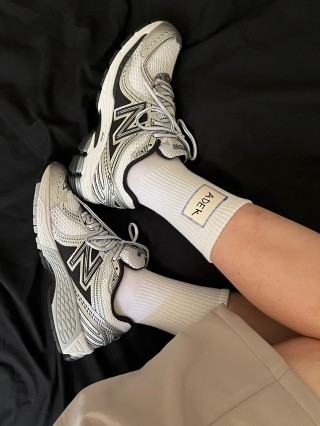 New Balance 860V2 view 5