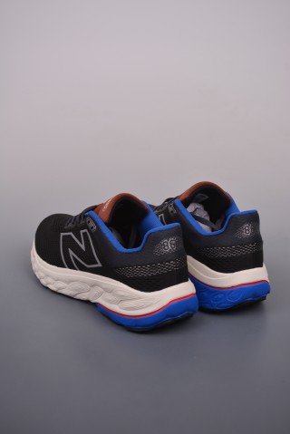 New Balance FuelCell Supercomp view 2
