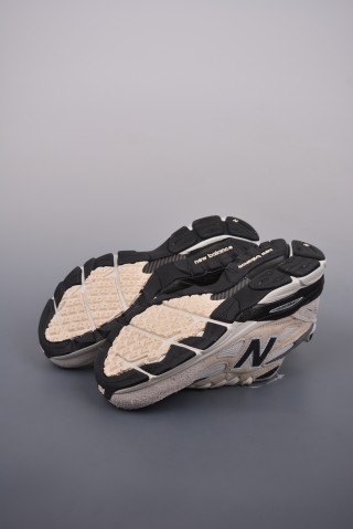 New Balance 990 view 3