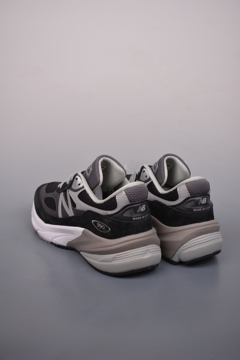 New Balance 990 view