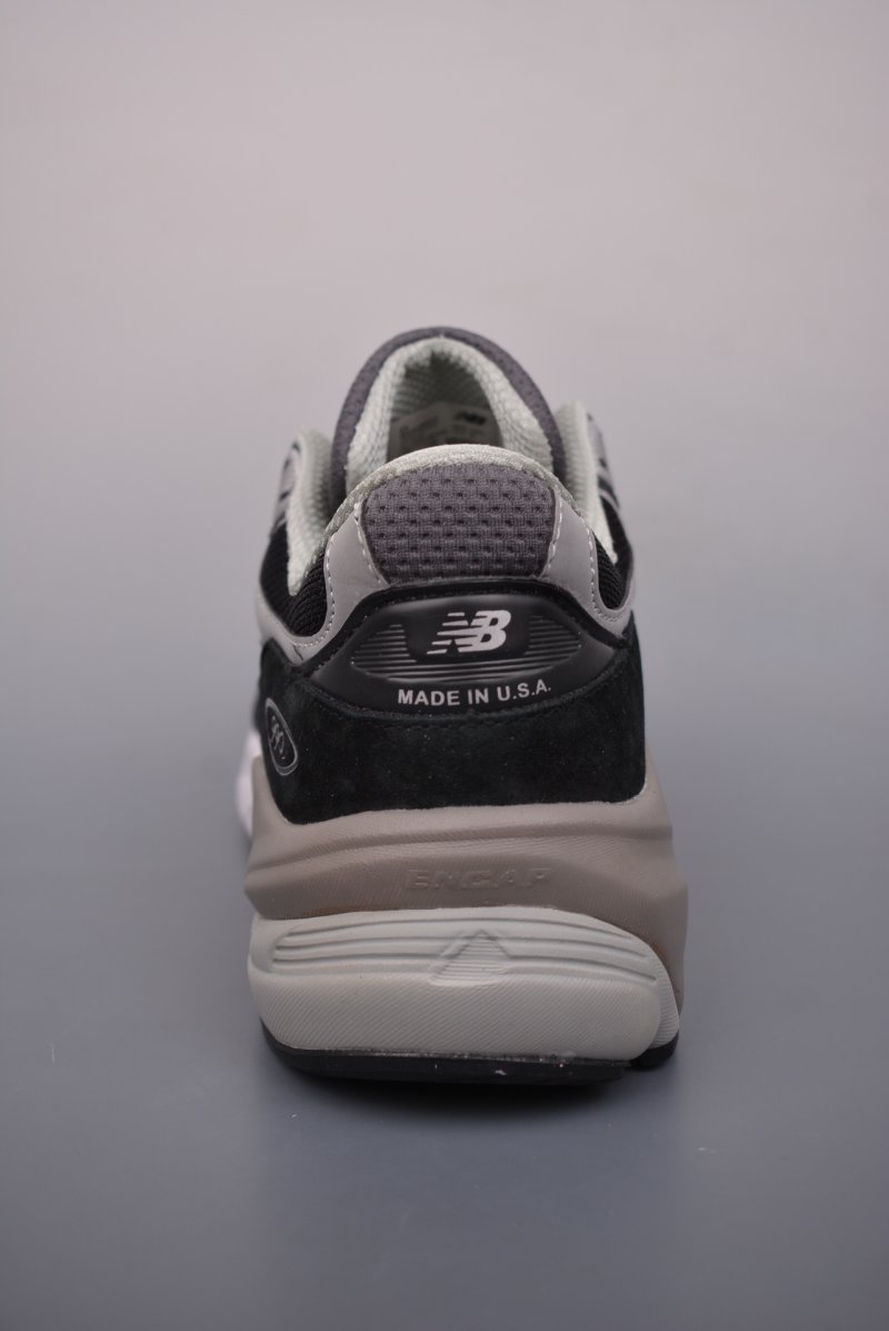 New Balance 990 view