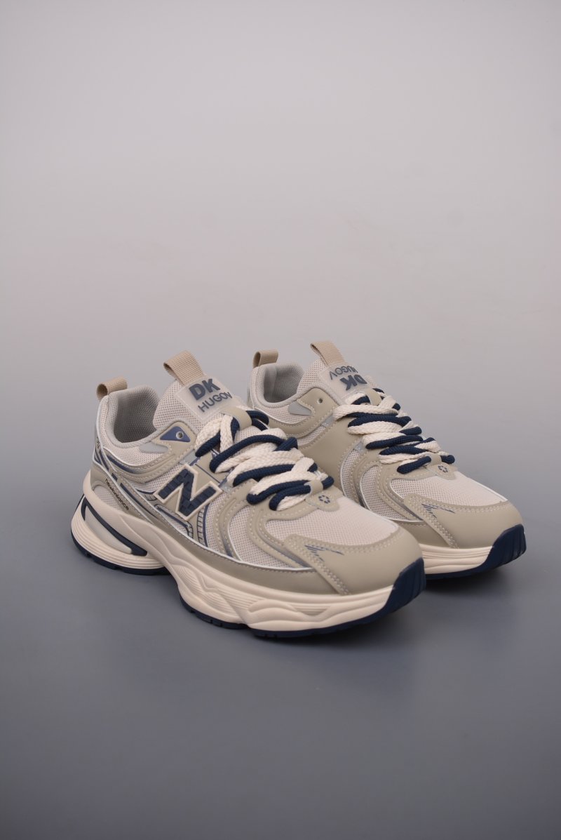 New Balance 990