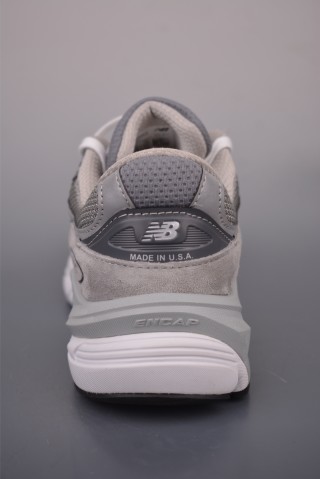 New Balance 990 view 4