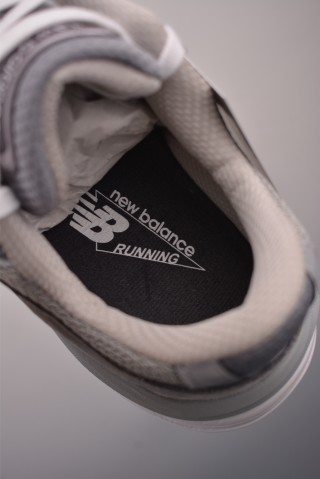 New Balance 990 view 9