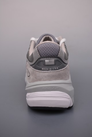 New Balance 990 view 4