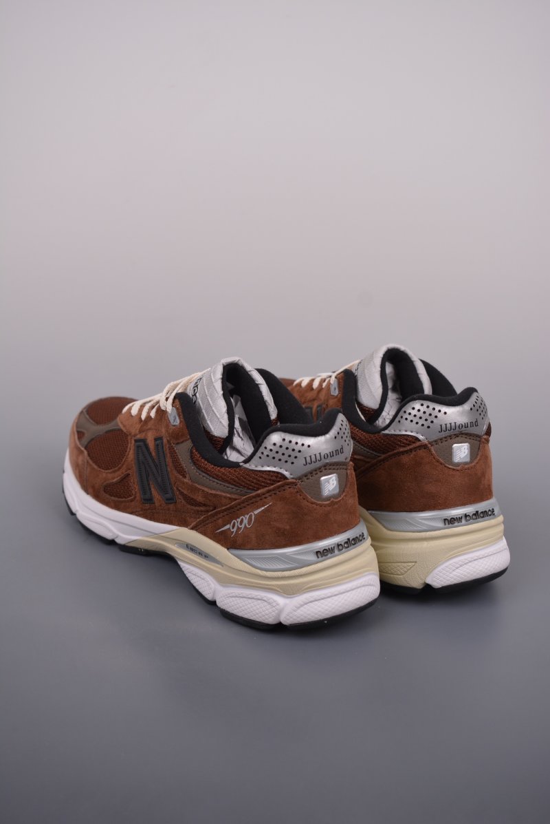 New Balance 990 view