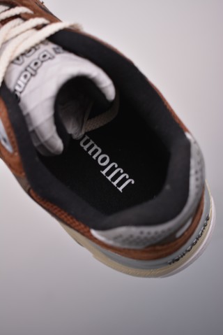 New Balance 990 view 9