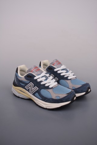 New Balance 990