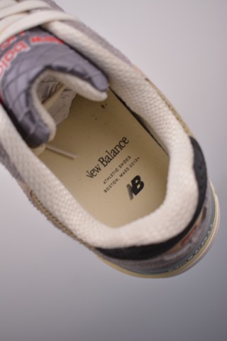 New Balance 990 view 9