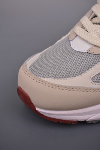 New Balance 990 view 6