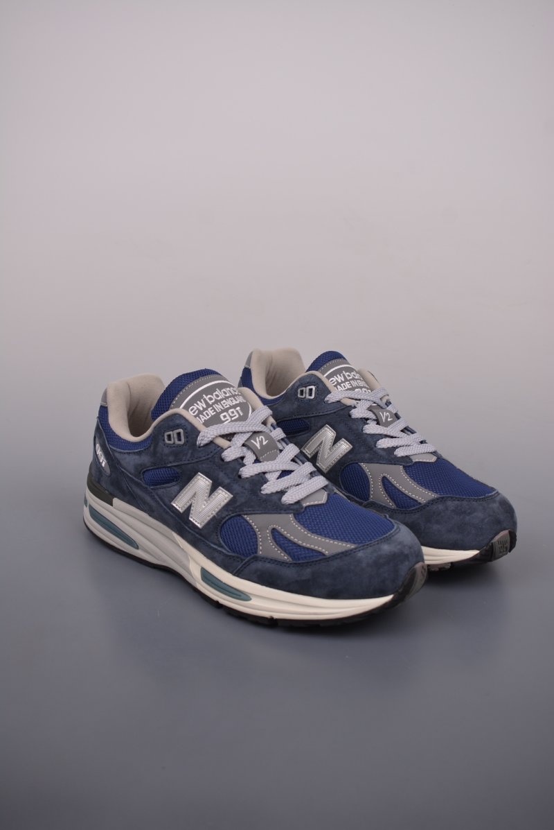 New Balance 991 V2