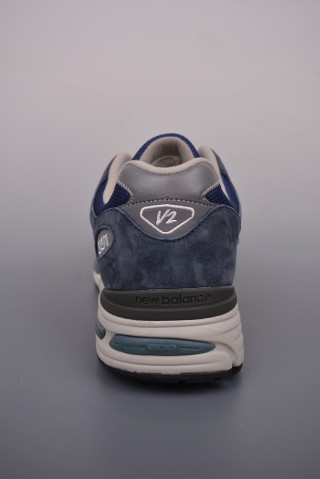 New Balance 991 V2 view 4