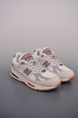 New Balance 991 V2