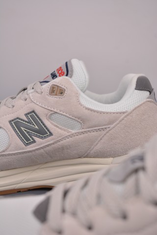 New Balance 991 V2 view 8