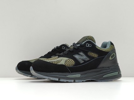 New Balance 991 V2 'Black' view 4