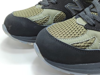 New Balance 991 V2 'Black' view 7