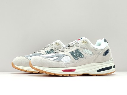 New Balance 991 V2 view 4