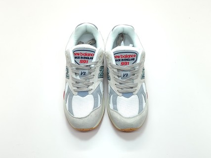 New Balance 991 V2 view 5