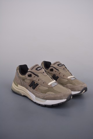 New Balance 992 'Grey' view 19