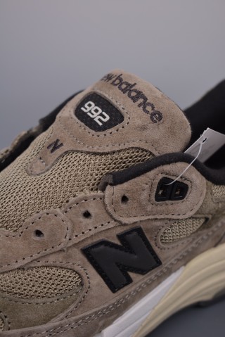 New Balance 992 'Grey' view 25