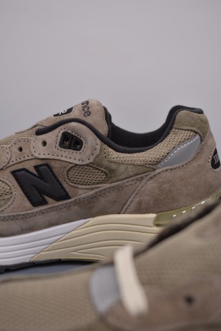 New Balance 992 'Grey' view 26