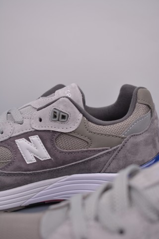 New Balance W992 view 8