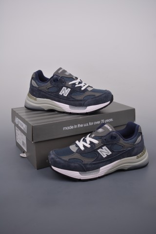 New Balance W992 view 5