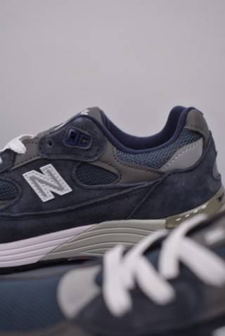 New Balance W992 view 8