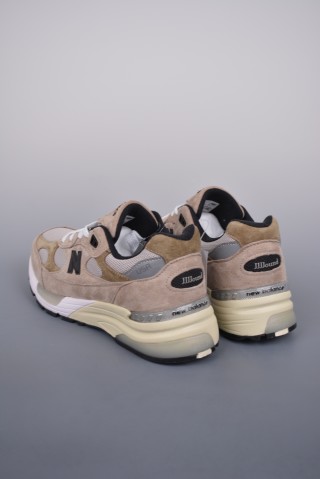 New Balance W992 view 2