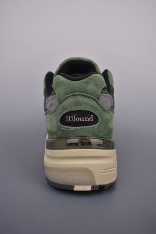 New Balance W992 view 4