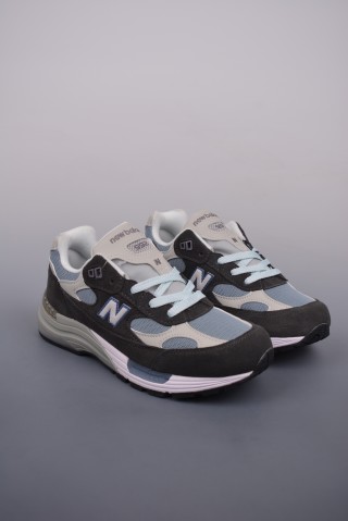 New Balance W992